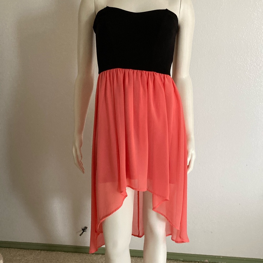 Black and salmon small dress